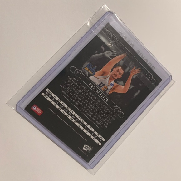 Lot of 3: Kevin Love ‘08 UCLA Rookie Cards - Picture 15 of 16